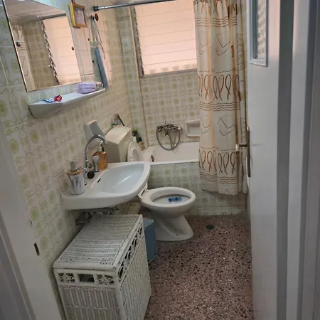Apartment Loutraki Apartment *