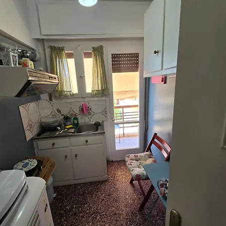 Loutraki Apartment Lägenhet